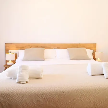 Rafel Is A 5 Minute Walk From The Amazing View Calm Area Renewed 100 Porcien On 2024 Pool Ac * San José