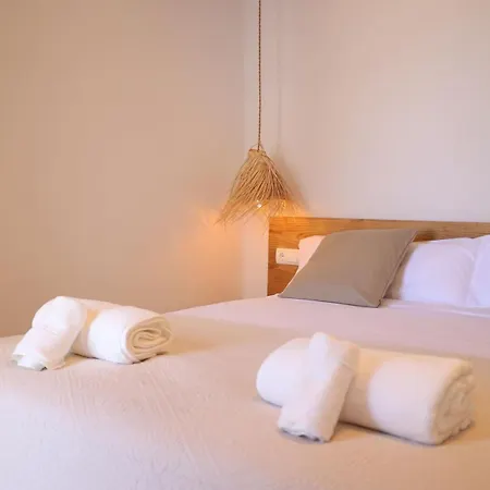 Βίλα Rafel Is A 5 Minute Walk From The Amazing View Calm Area Renewed 100 Porcien On 2024 Pool Ac San José