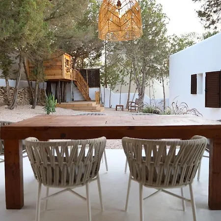 וילה Rafel Is A 5 Minute Walk From The Amazing View Calm Area Renewed 100 Porcien On 2024 Pool Ac סן חוזה דה סא טלאיה